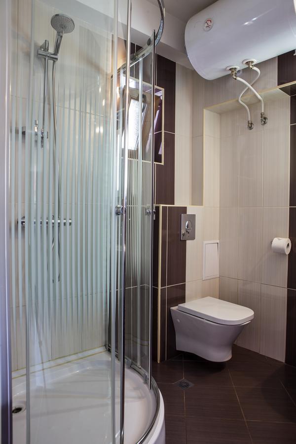 Family Hotel Kipra Екстериор снимка